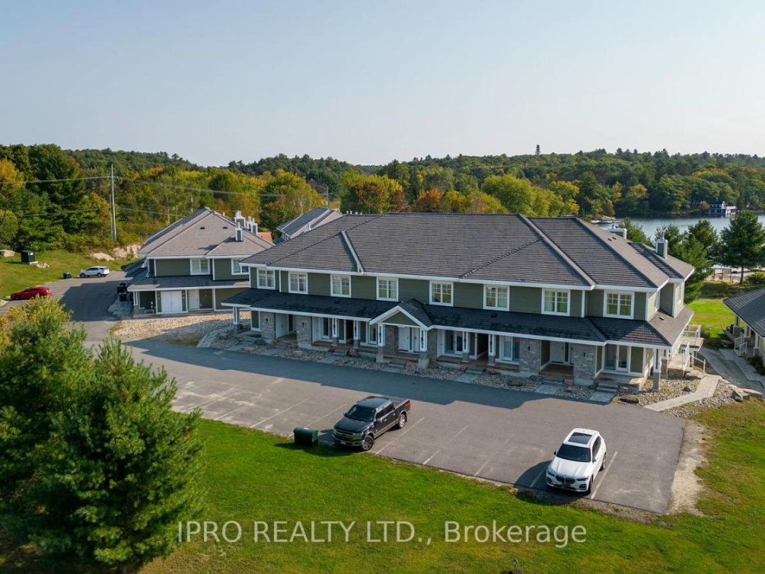 16 - 1869 MUSKOKA RD 118 WEST ROAD, Lake Muskoka