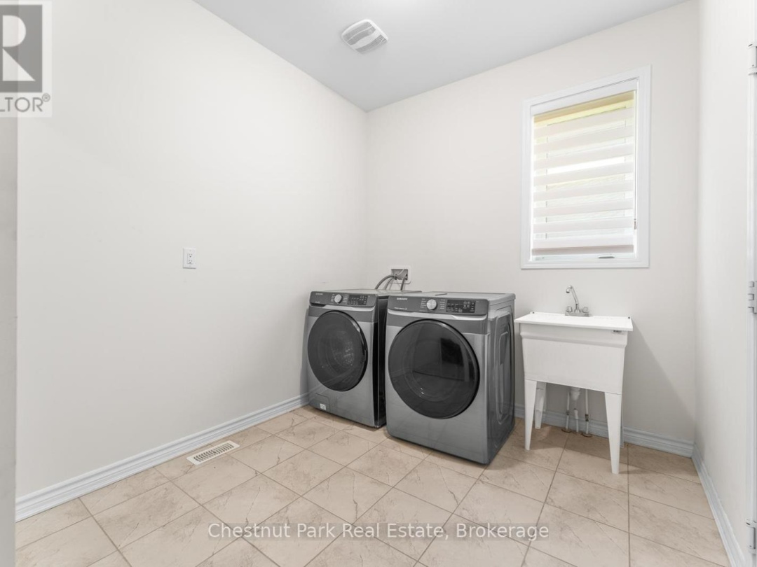 25 HUNTER PLACE, 