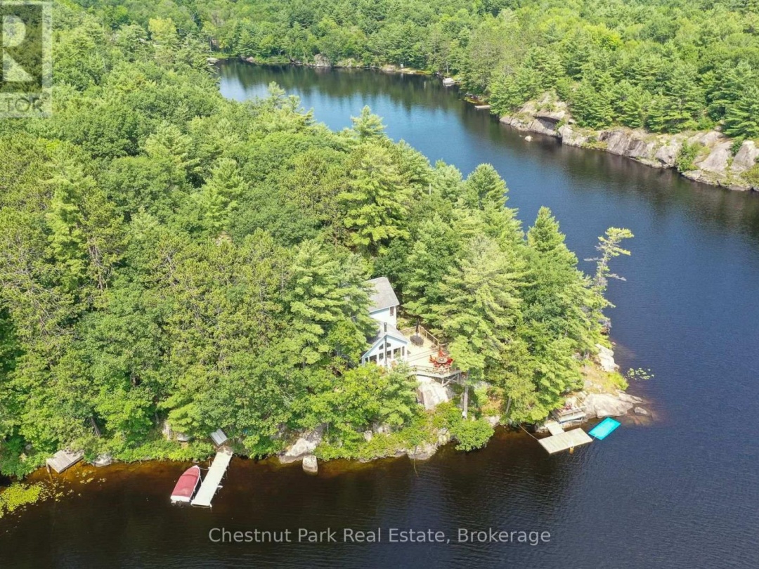 1049 Route 11 Road E, Kahshe Lake