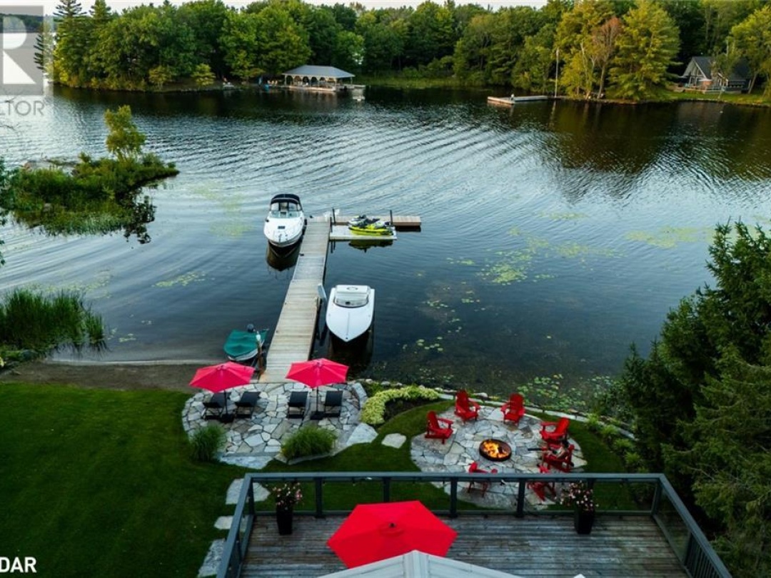 3352 Russell Drive, Gloucester Pool