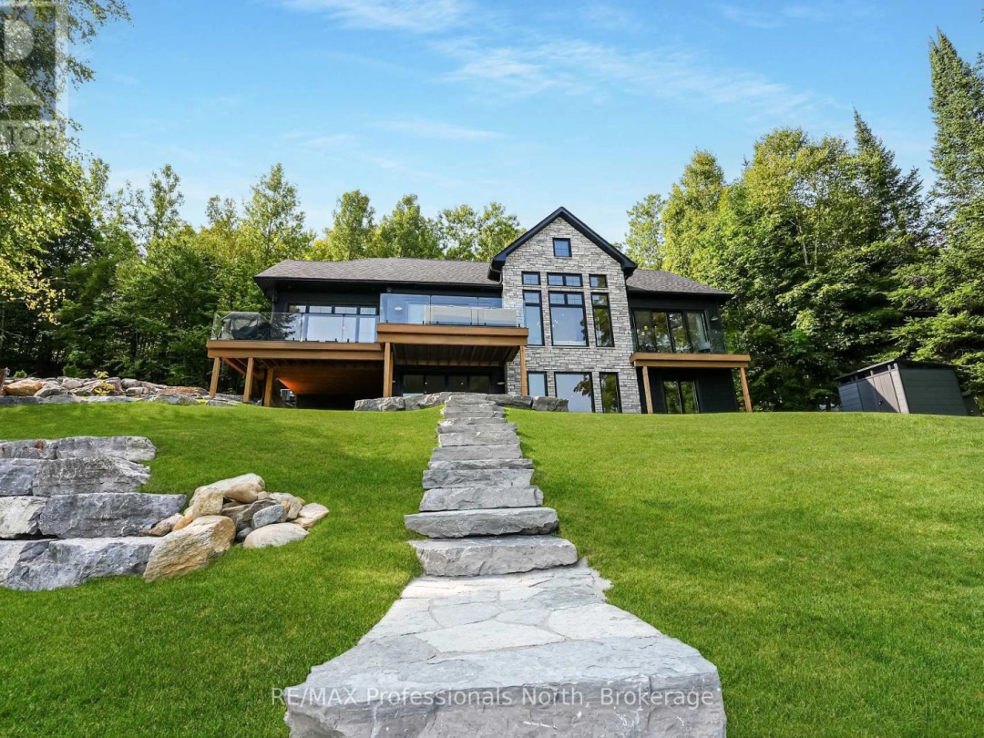 1015 TREASURE DRIVE, 