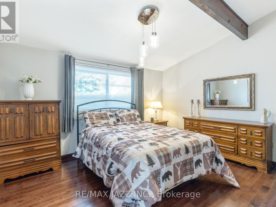 1092 Briscoe Drive, Kushog Lake