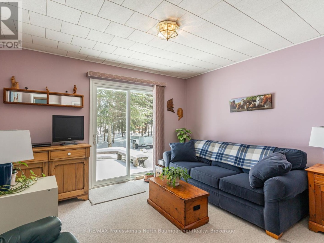 6258 Haliburton Lake Road, Haliburton Lake