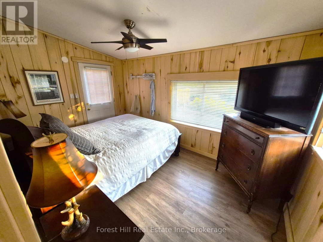 77 JAMES BAY JUNCTION ROAD S, 