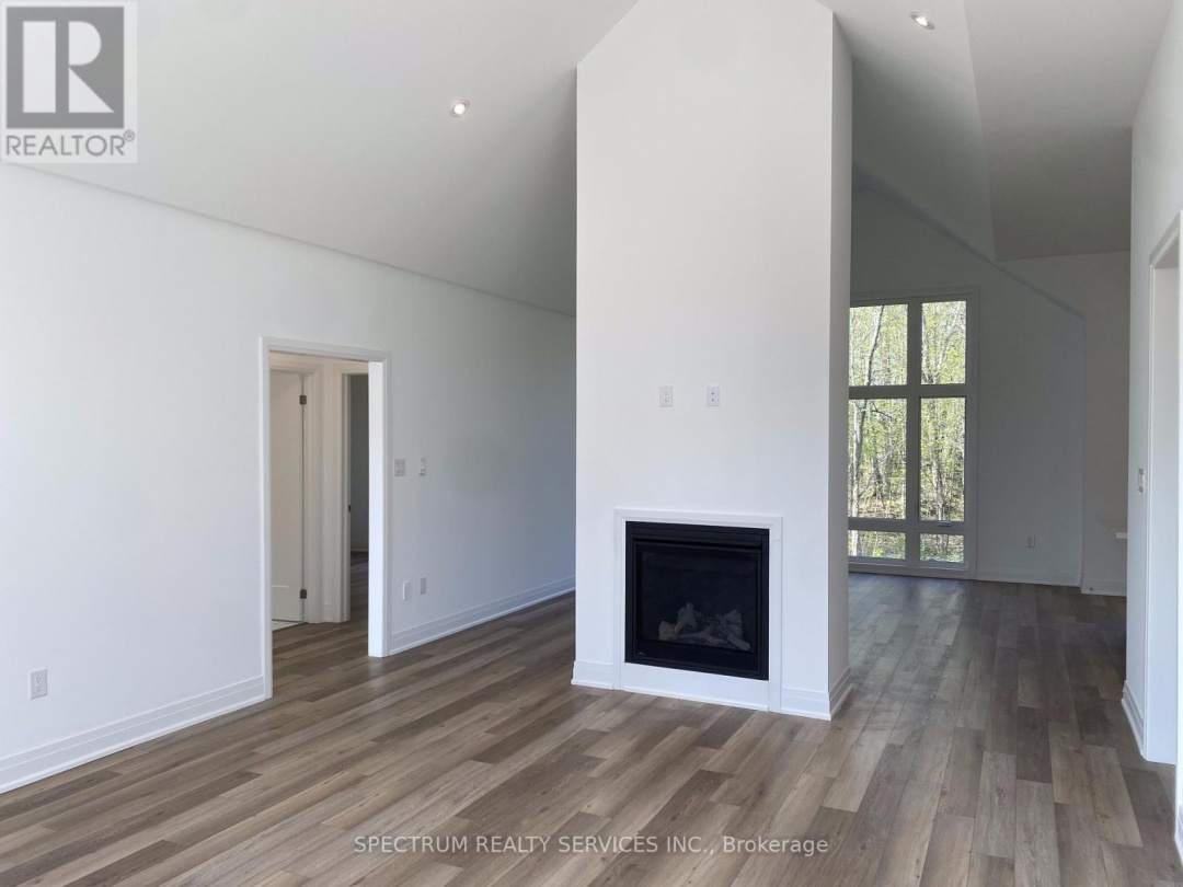 6 Marina Village Drive, Georgian Bay