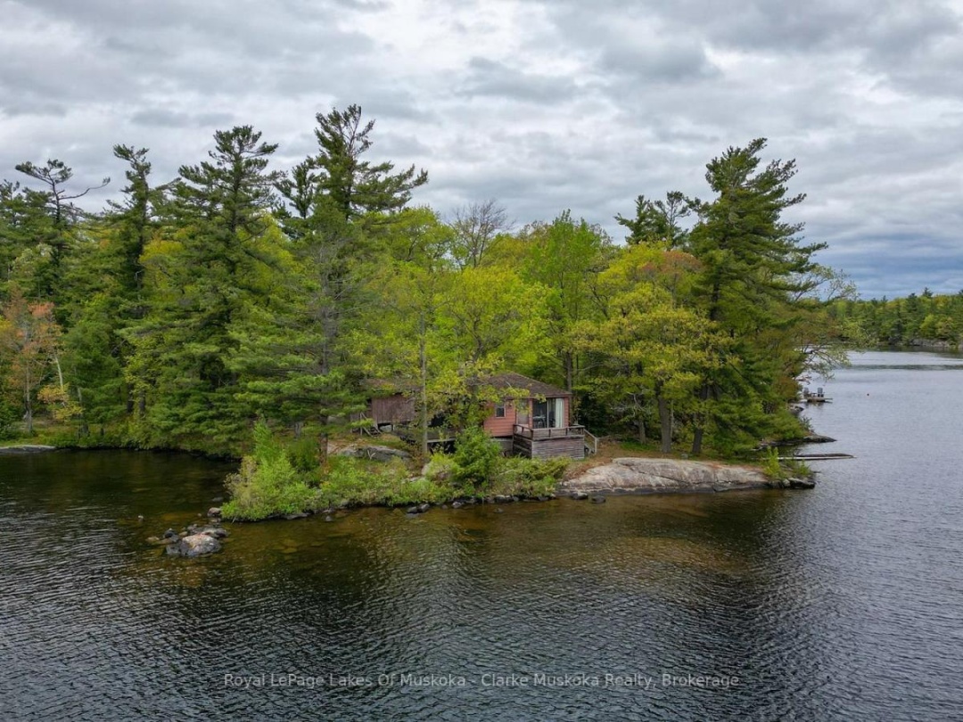 134 Pond Road, Six Mile Lake