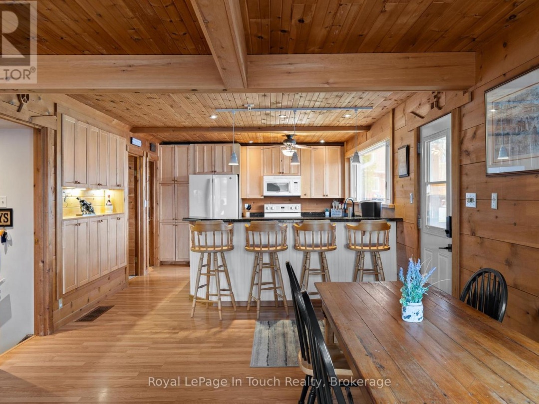 1472 Otter Point Road, Gloucester Pool