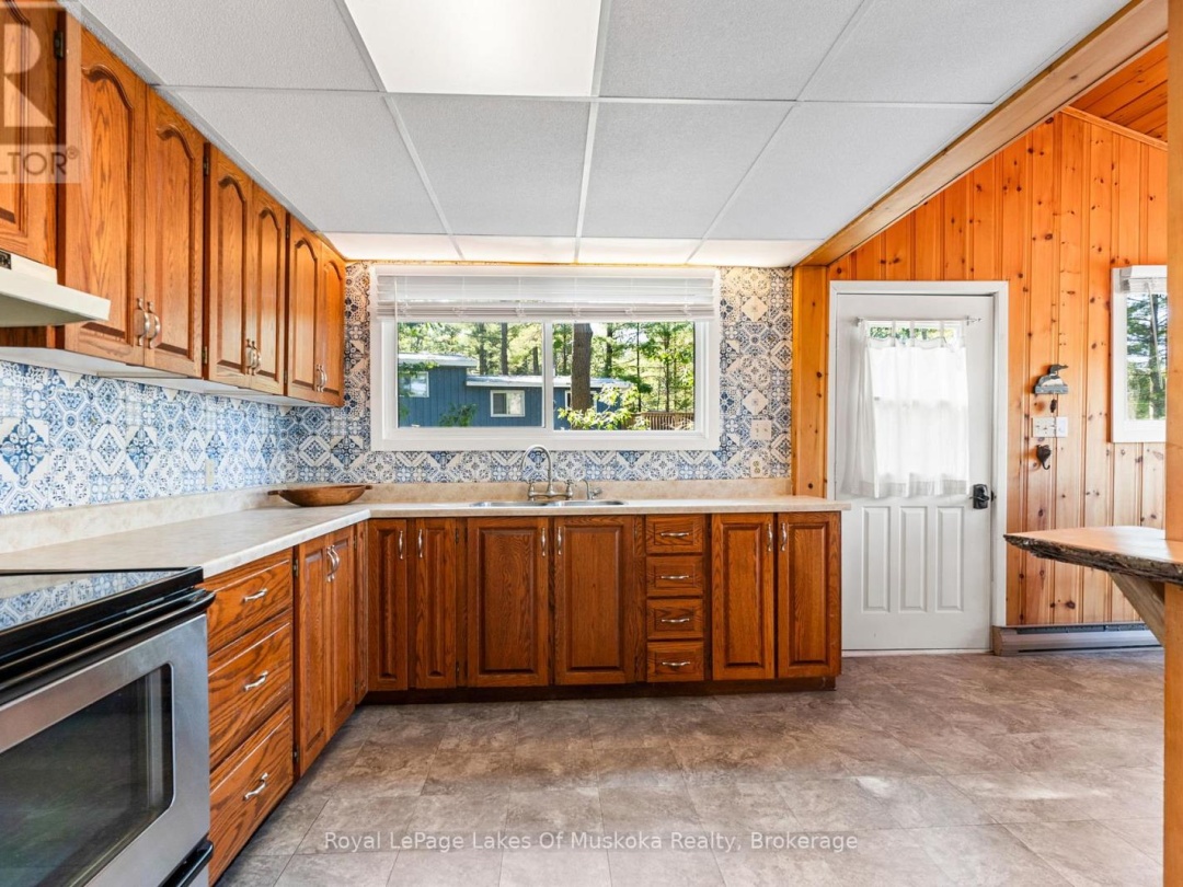 4 - 1379 MUSKOKA ROAD 169, 