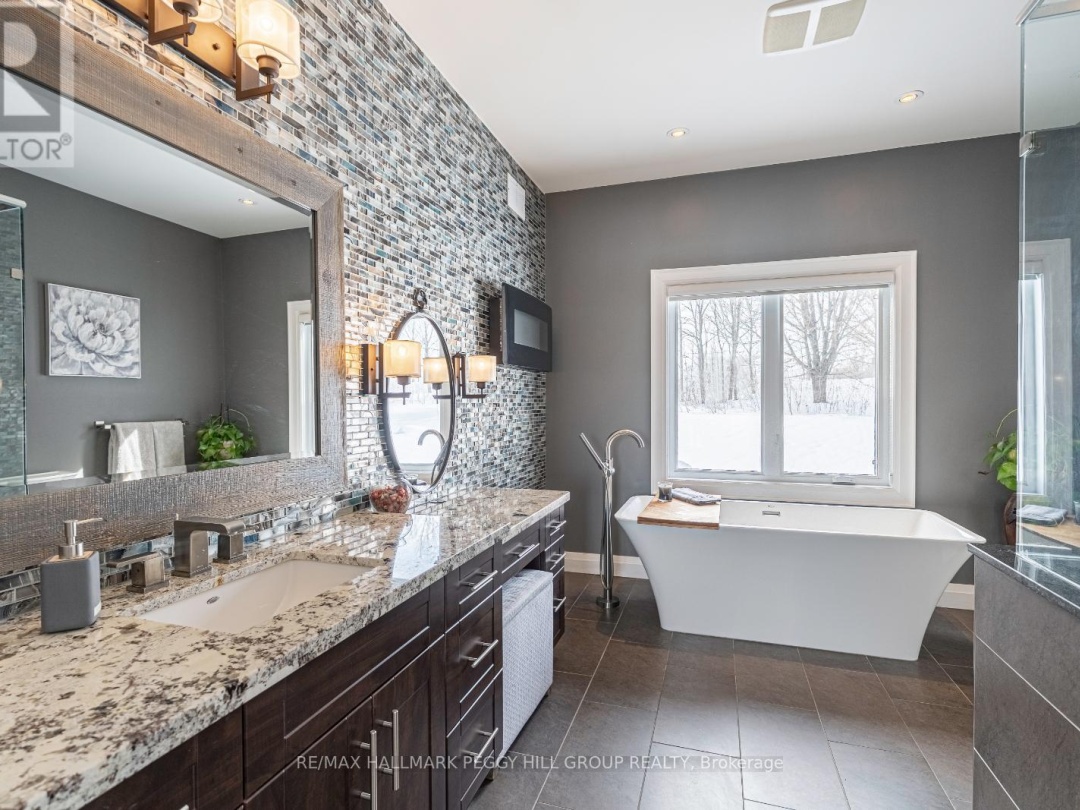 3237 Brennan Line, Severn