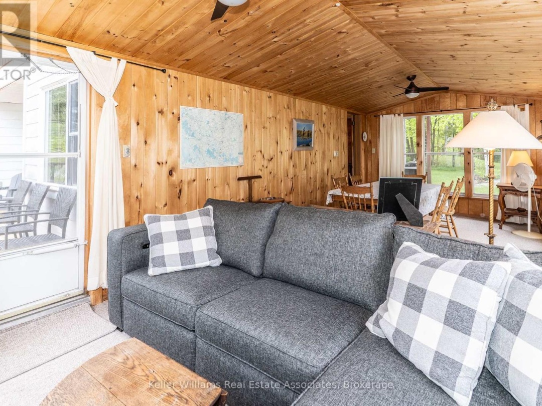 Unit 2 1200 North Shore Drive, Gull Lake