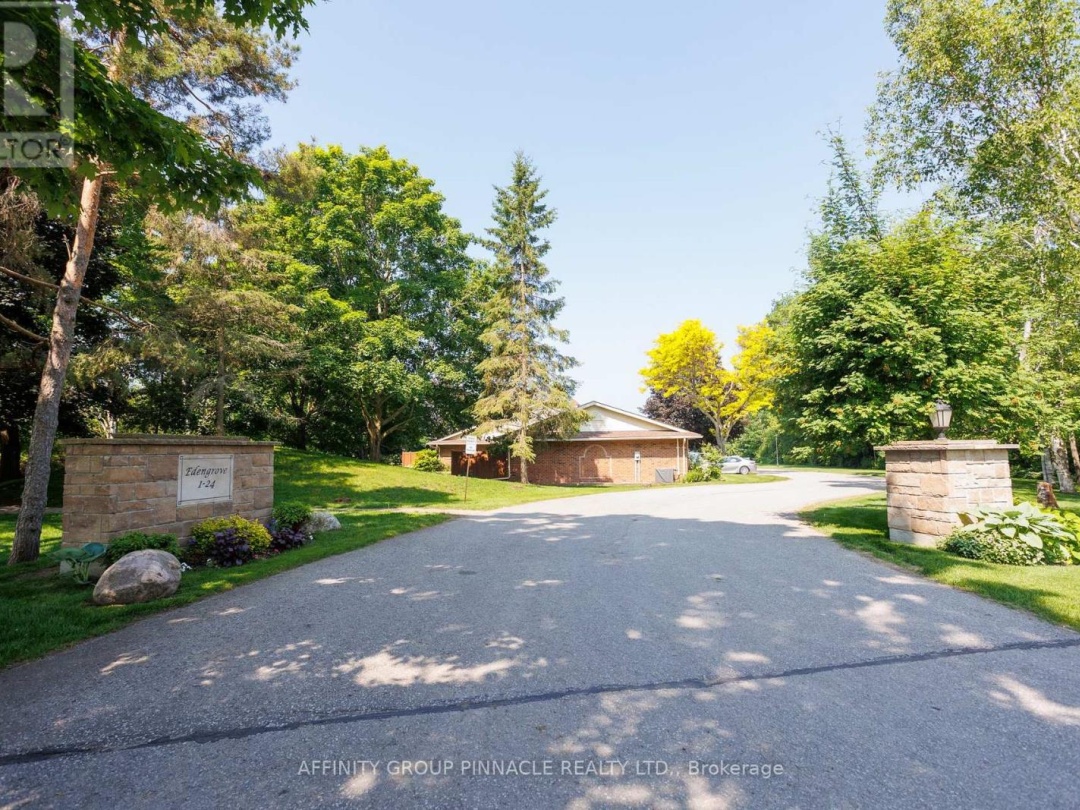 16 - B90 PARKLAWN BOULEVARD, 