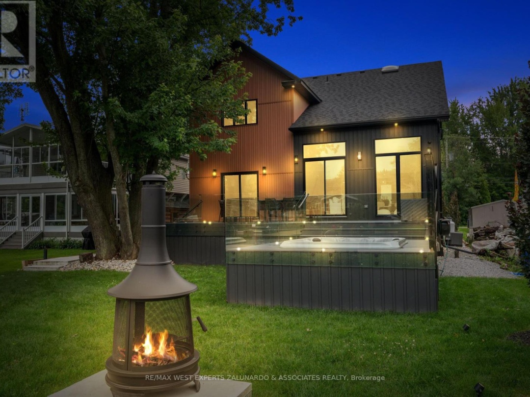 36 Simcoe Road, Lake Simcoe
