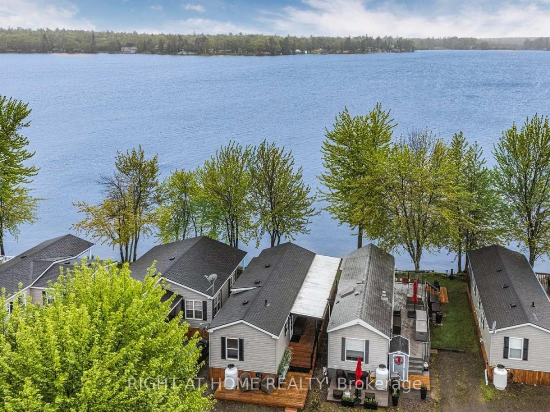 3500 Lauderdale Pt Crescent, Sparrow Lake