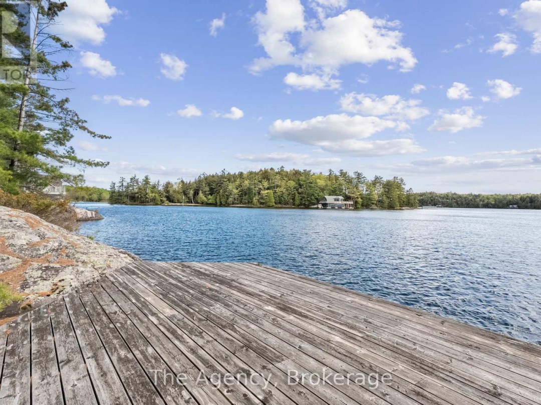 80 Tall Timbers Road, Lake Joseph