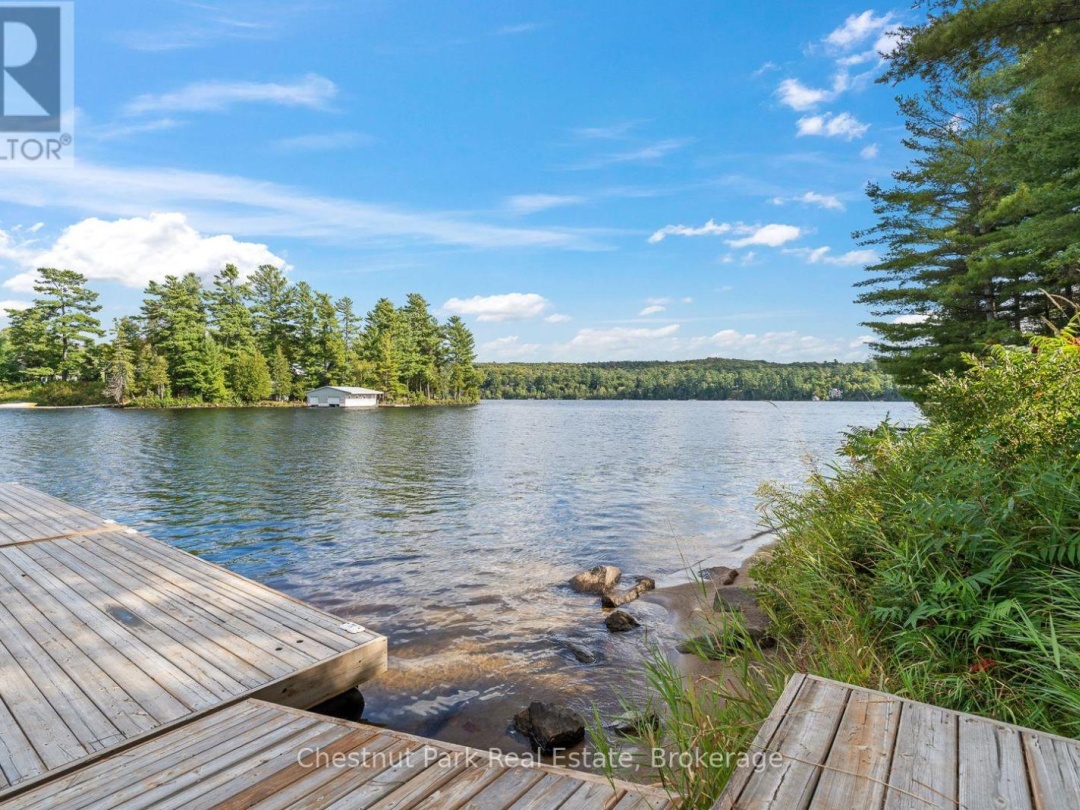 5521 GRANDVIEW SIGNATURE DRIVE, 