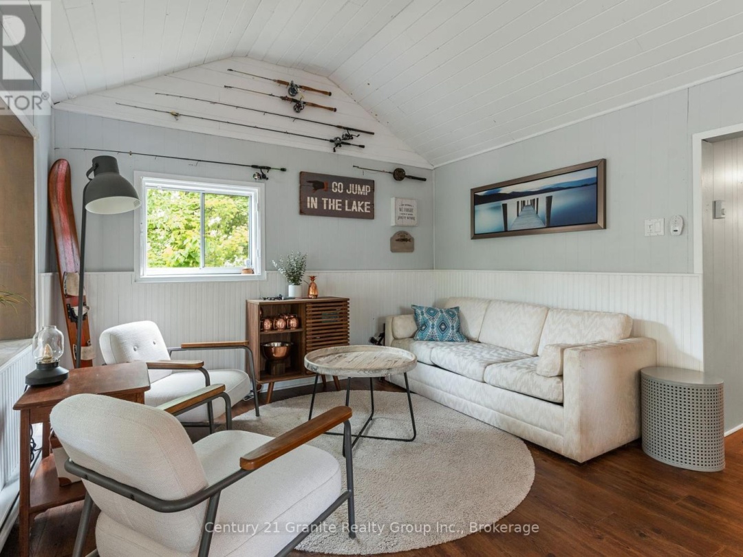 13 Birchleaf Drive, Gull Lake