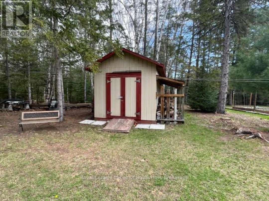 1293 GREEN LAKE ROAD, Green Lake
