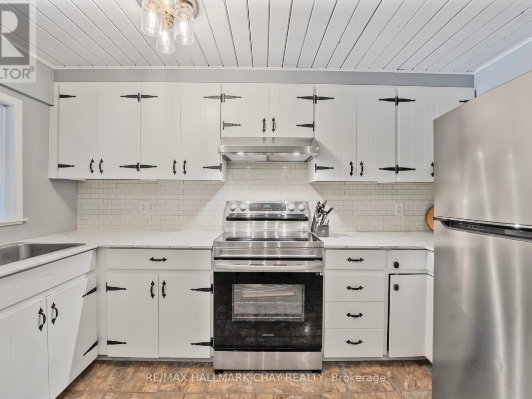 27 40 Victoria Crescent, Orillia