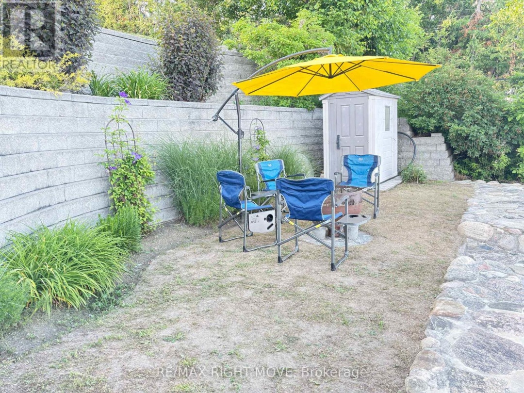 1185 WOODLAND DRIVE, 