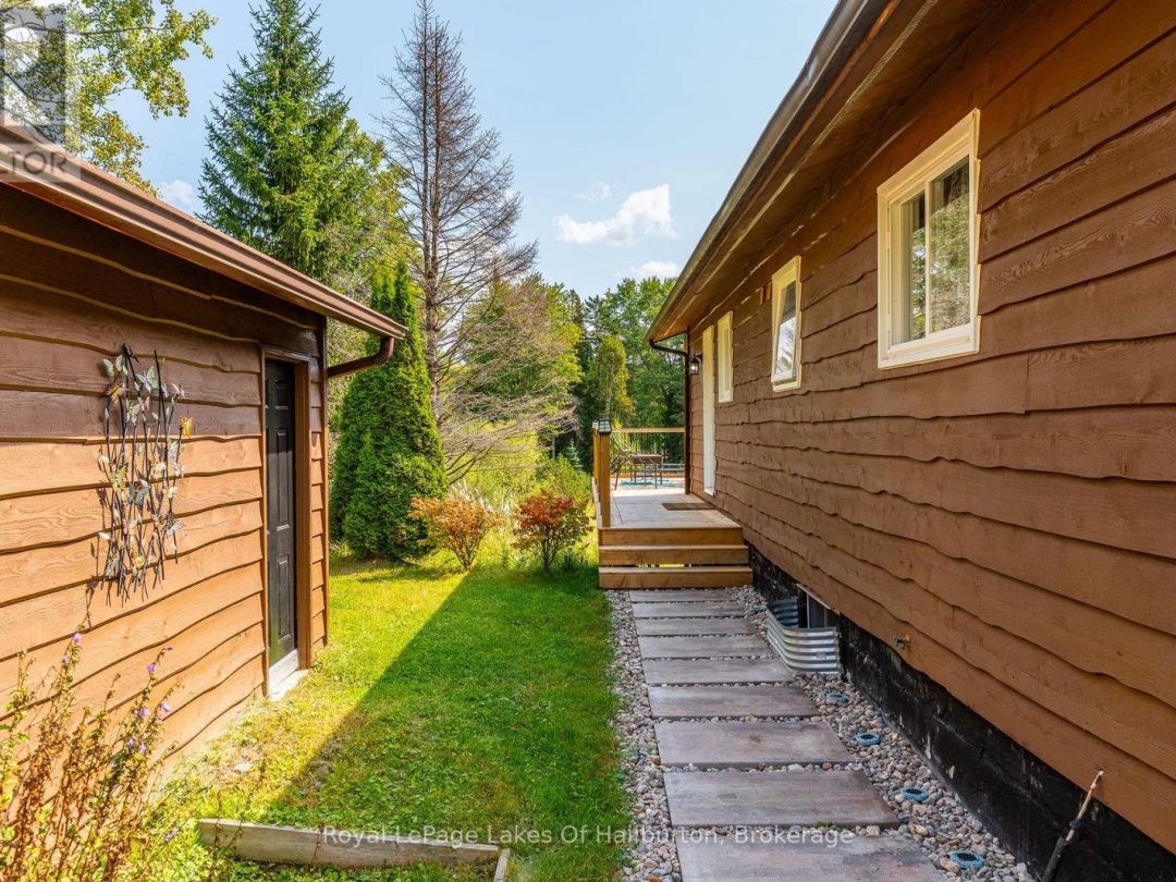 1117 Mistivale Road, Gull Lake