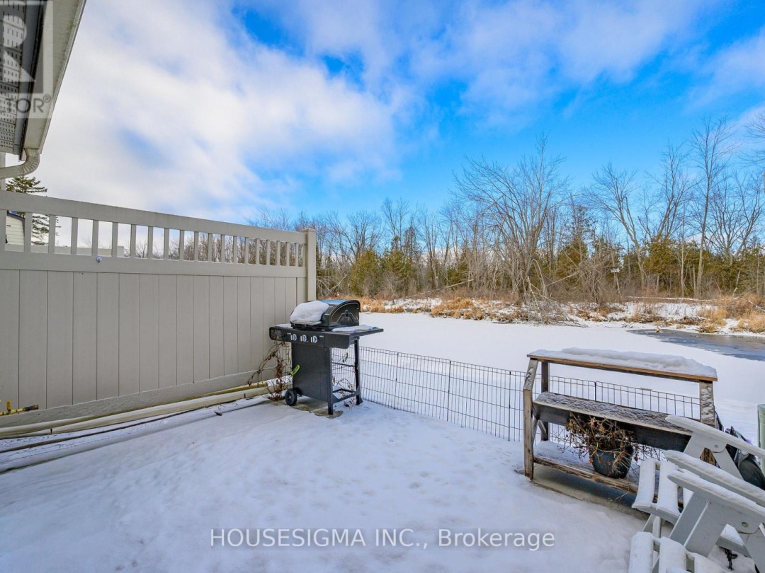 19 - 4 PARADISE BOULEVARD, 