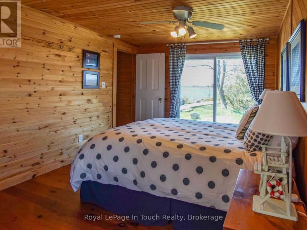 2 Island 130, Georgian Bay