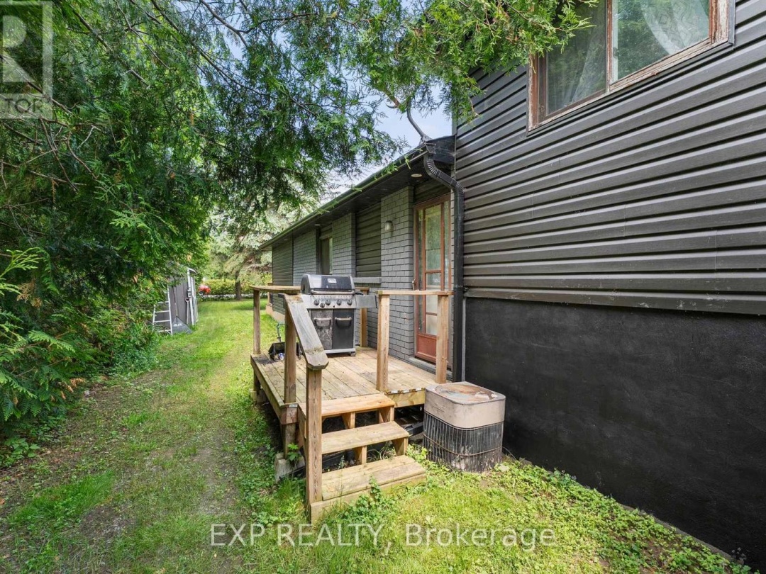 24115 THORAH PARK BOULEVARD, 