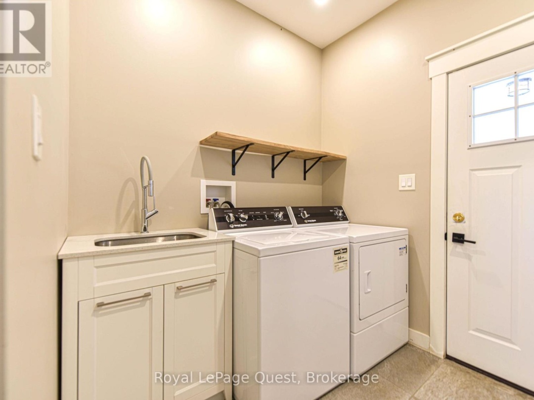 7761 Mcarthur Side Road, Ramara