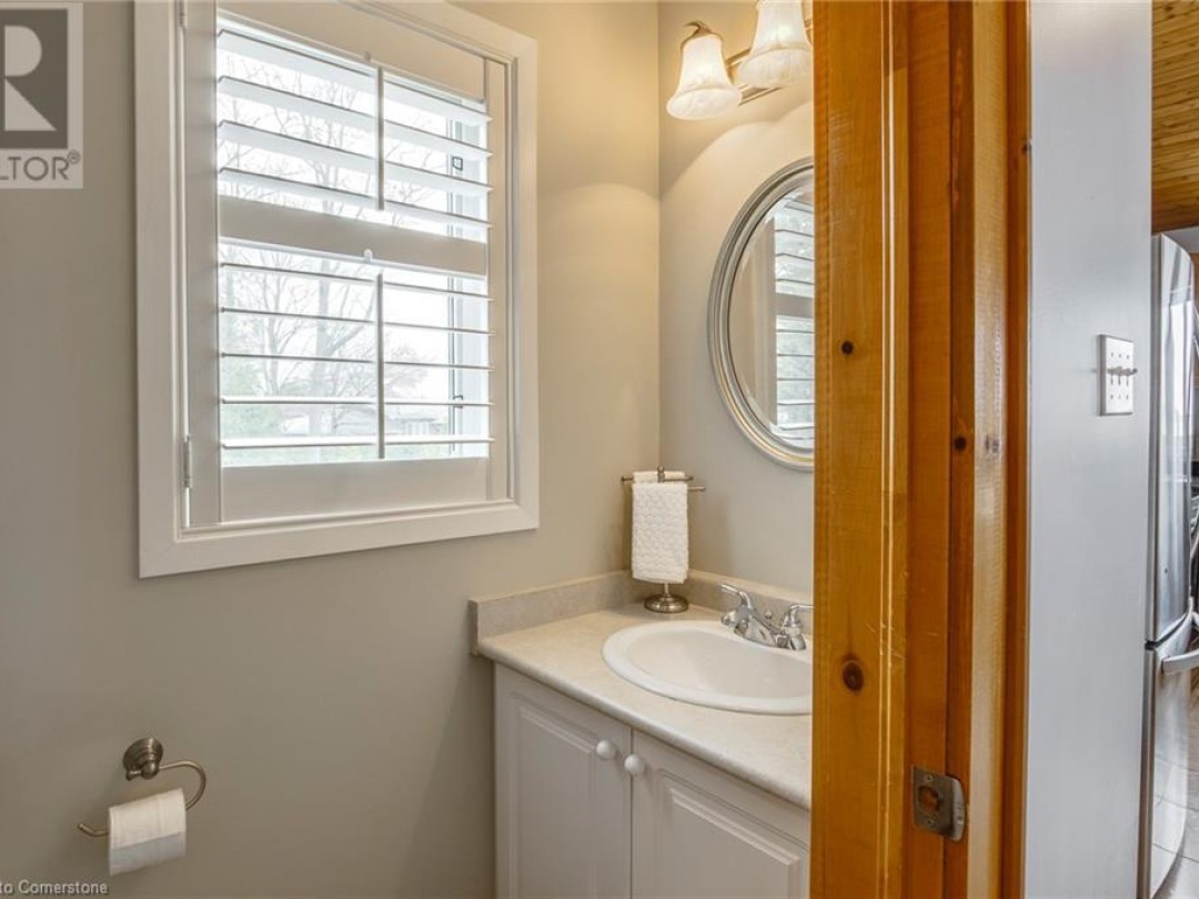 14 Lighthouse Crescent S, Georgian Bay