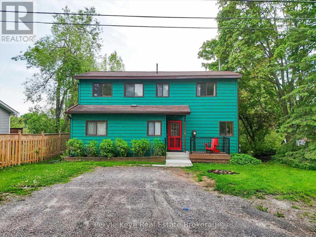 5 Bird Lane, Lake Muskoka