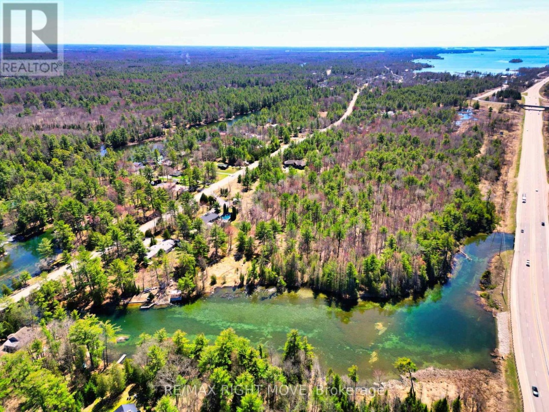 4544 Bowles Lane, Severn Lake