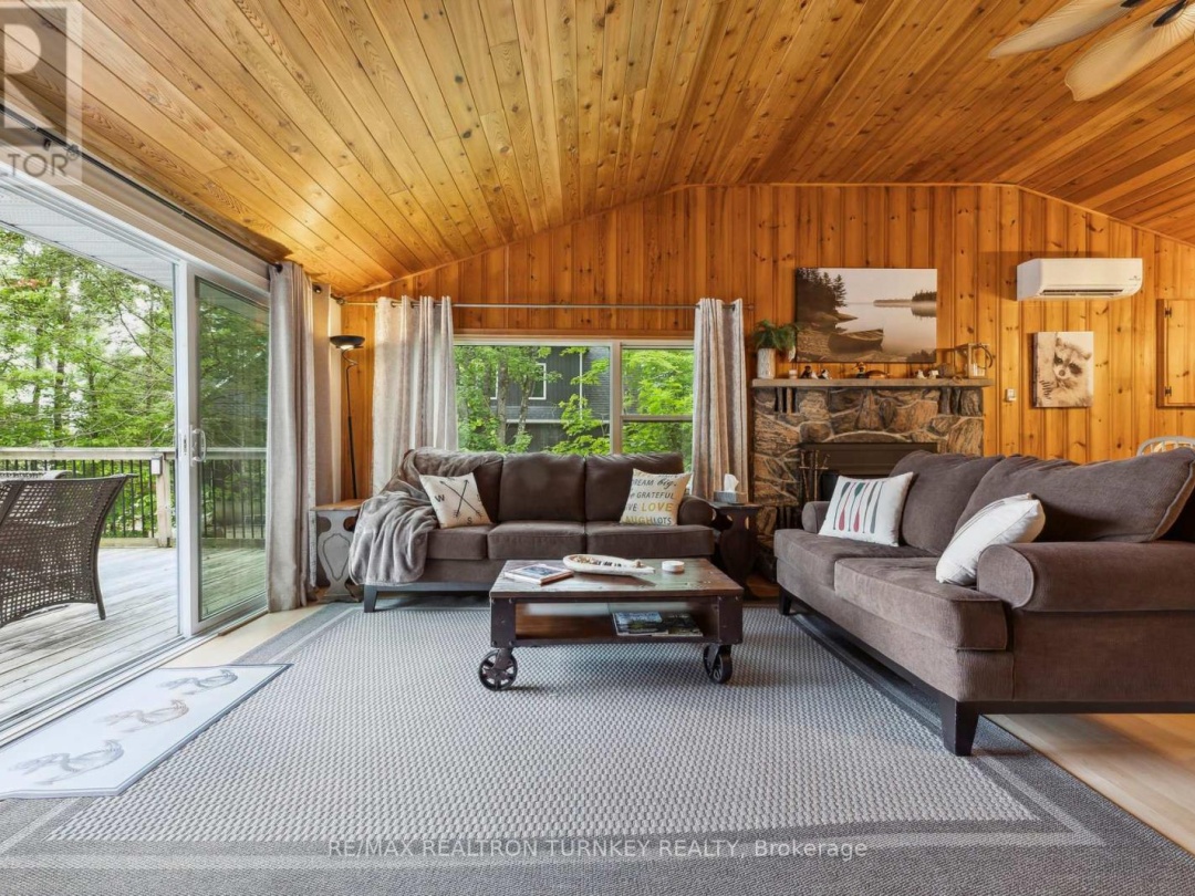 310 Northern Avenue, Big Bald Lake