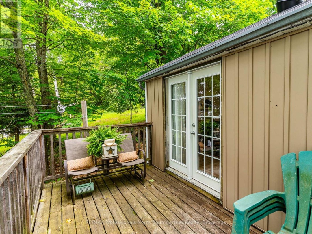 1141 TROOPER LAKE DRIVE, 