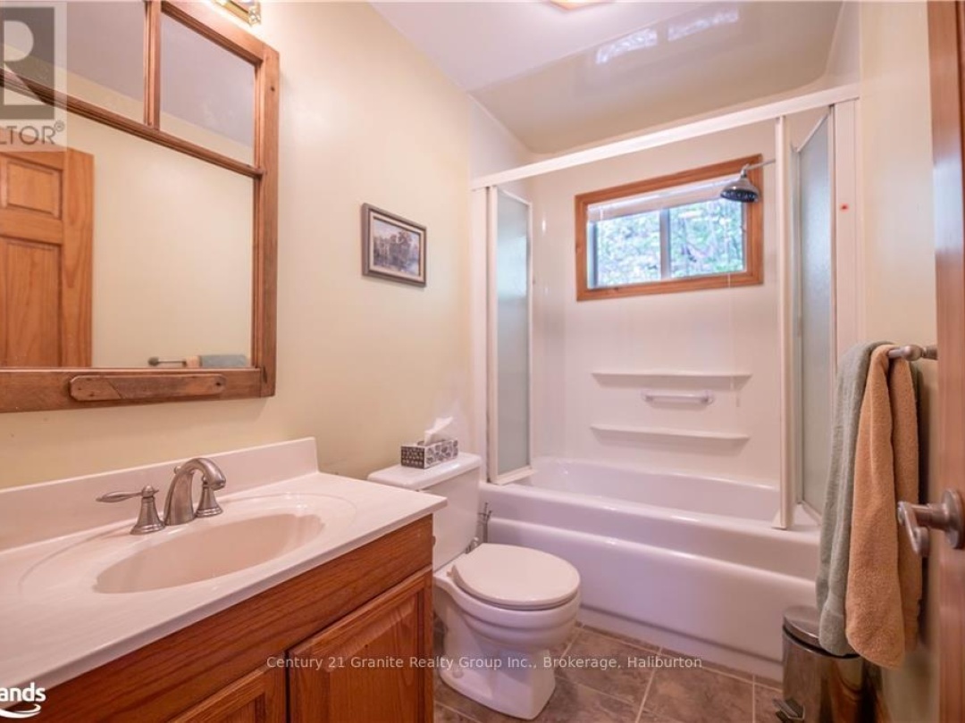 1016 Pegg Drive, Kennisis Lake