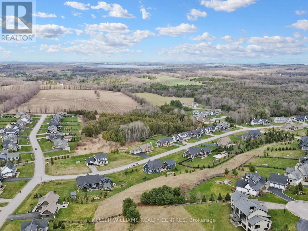 2 THOROUGHBRED DRIVE, Oro-Medonte