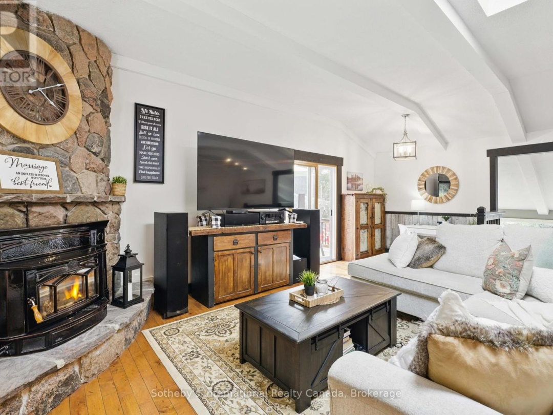 5270 Dean Trail, Severn Lake