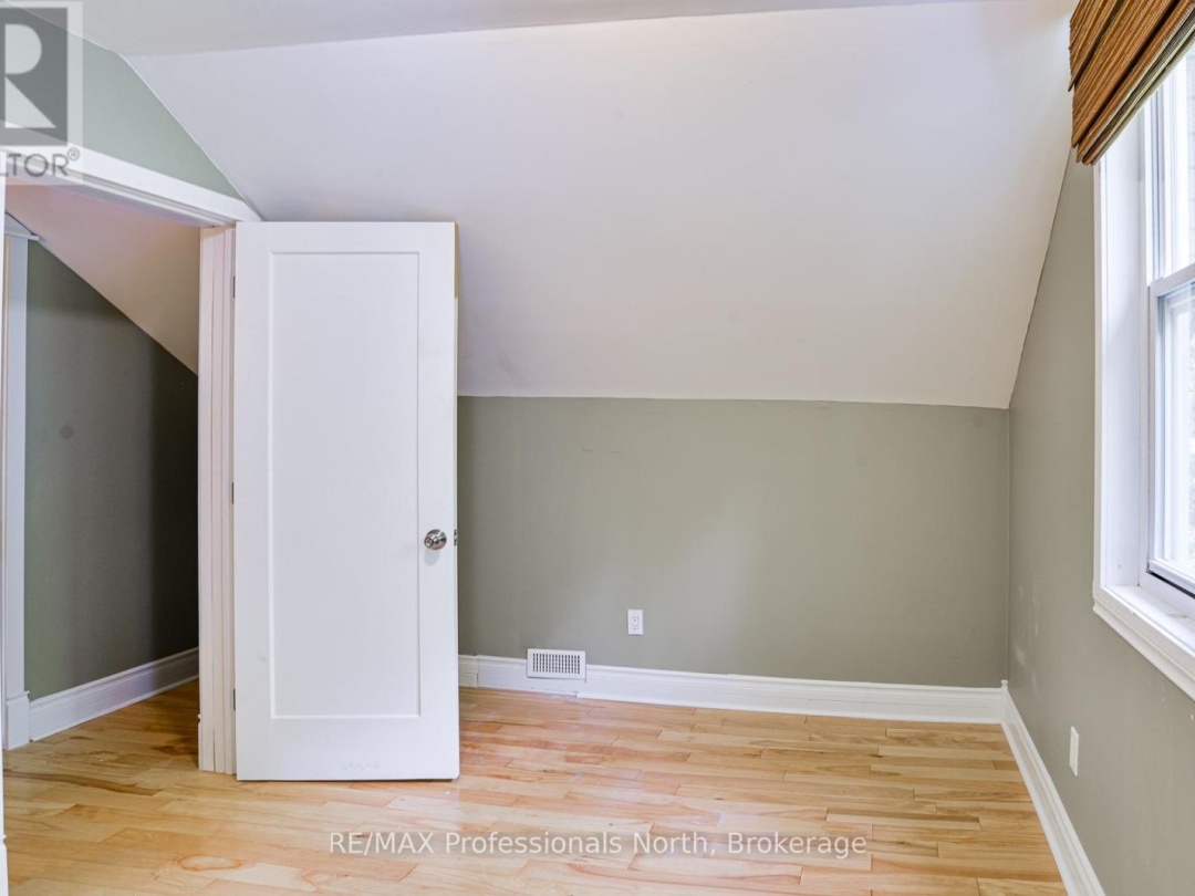 1106 SPRINGDALE SHORES PRIVATE, 