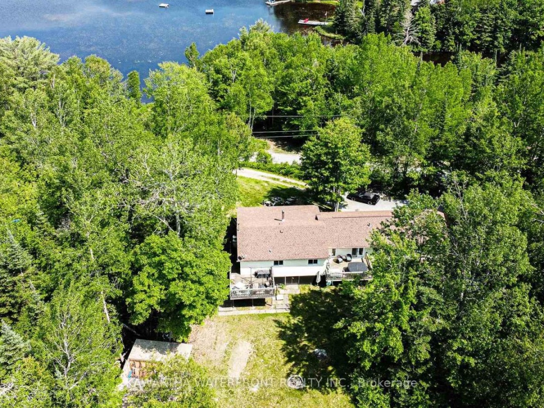 1170 ENGLISH CIRCLE, 