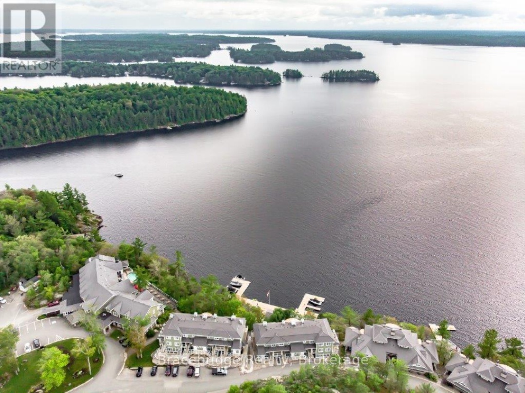 L215-C2 - 1869 MUSKOKA RD 118 HIGHWAY W, Lake Muskoka