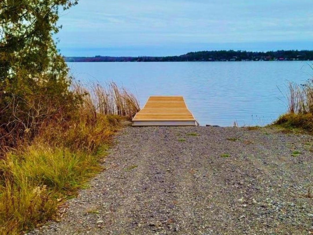 7 Nipigon Street, Sturgeon Lake