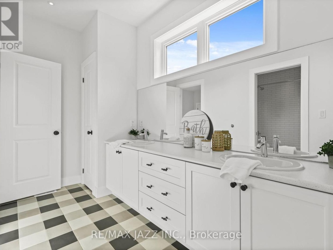 48 PLEASANT VIEW CRESCENT, 