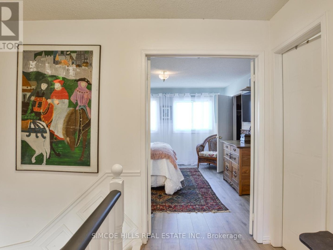 17 - 492 LACLIE STREET, 