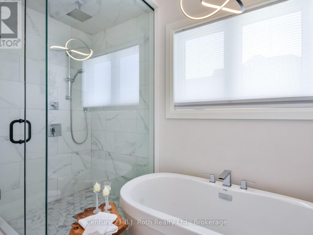 27 53 Dock Lane, Georgian Bay