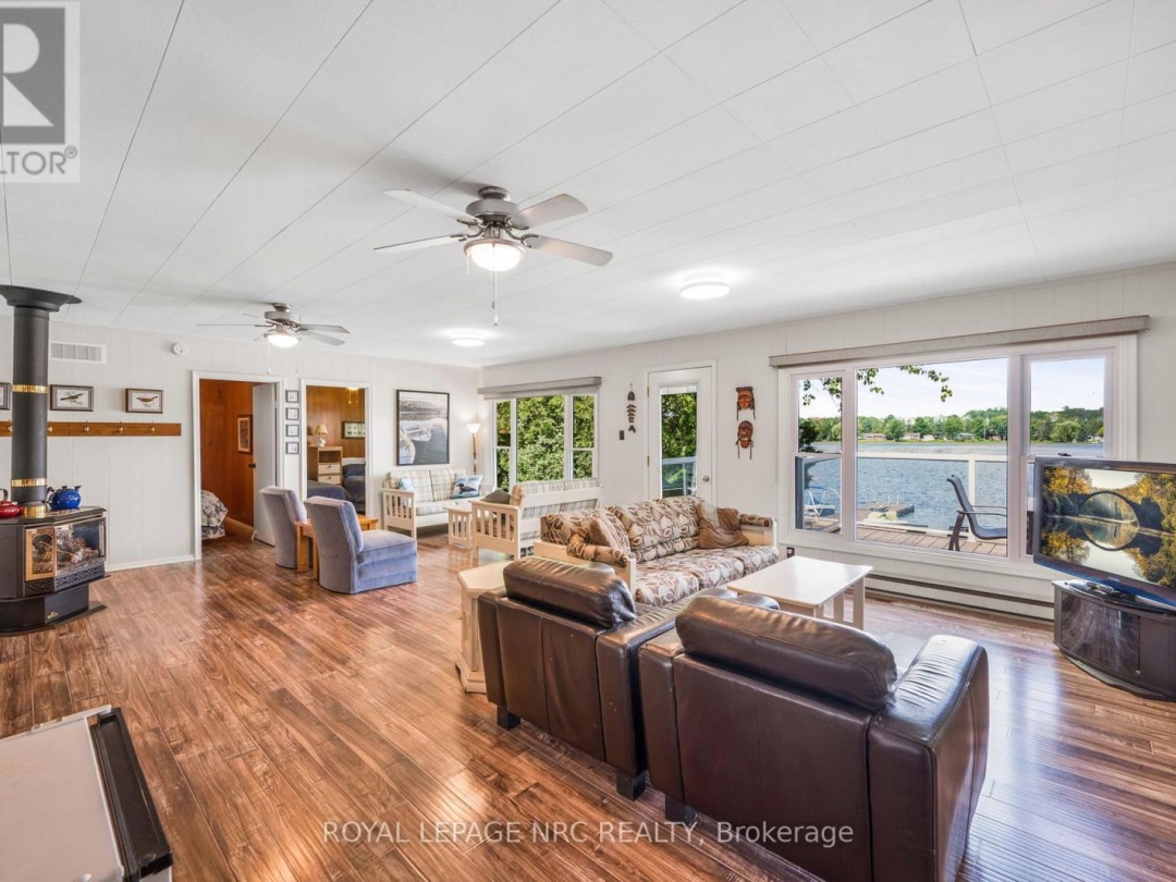 53 Duncombe Drive, Balsam Lake