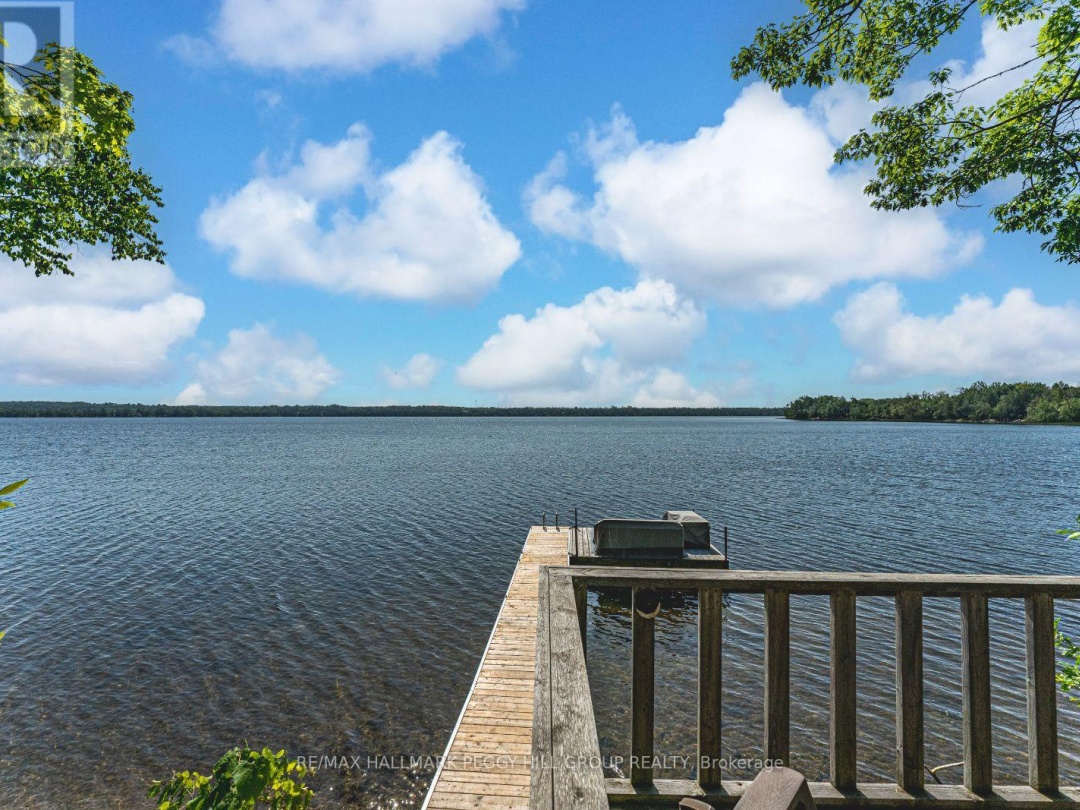185 AVERY POINT ROAD, 