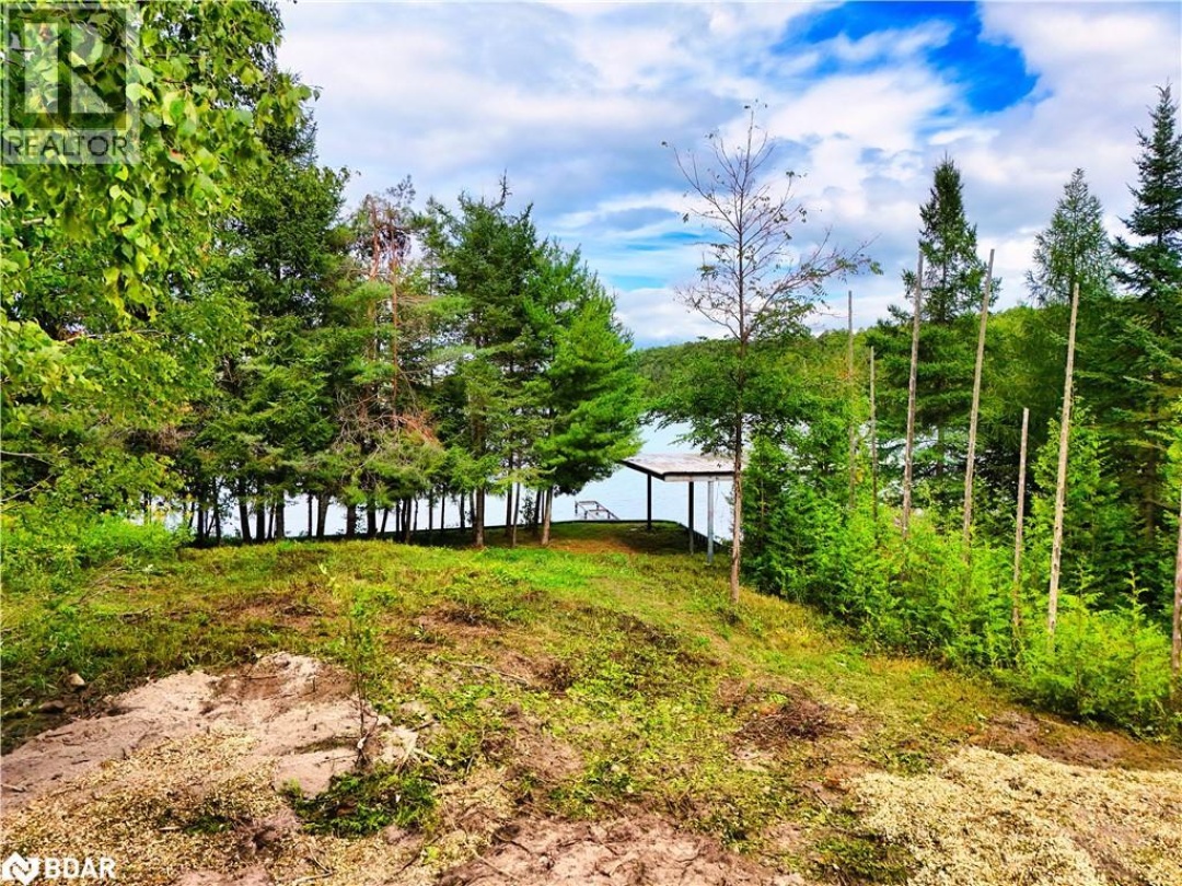 9 BEACH Road, 