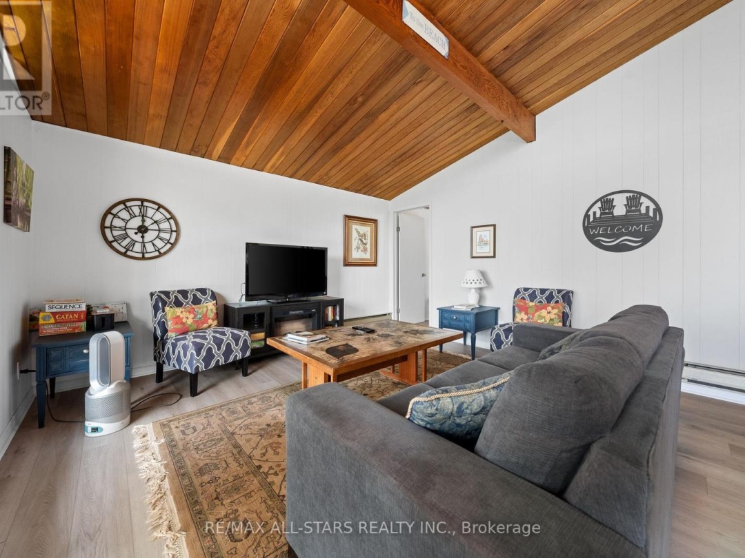 36 Walnut Street, Cameron Lake