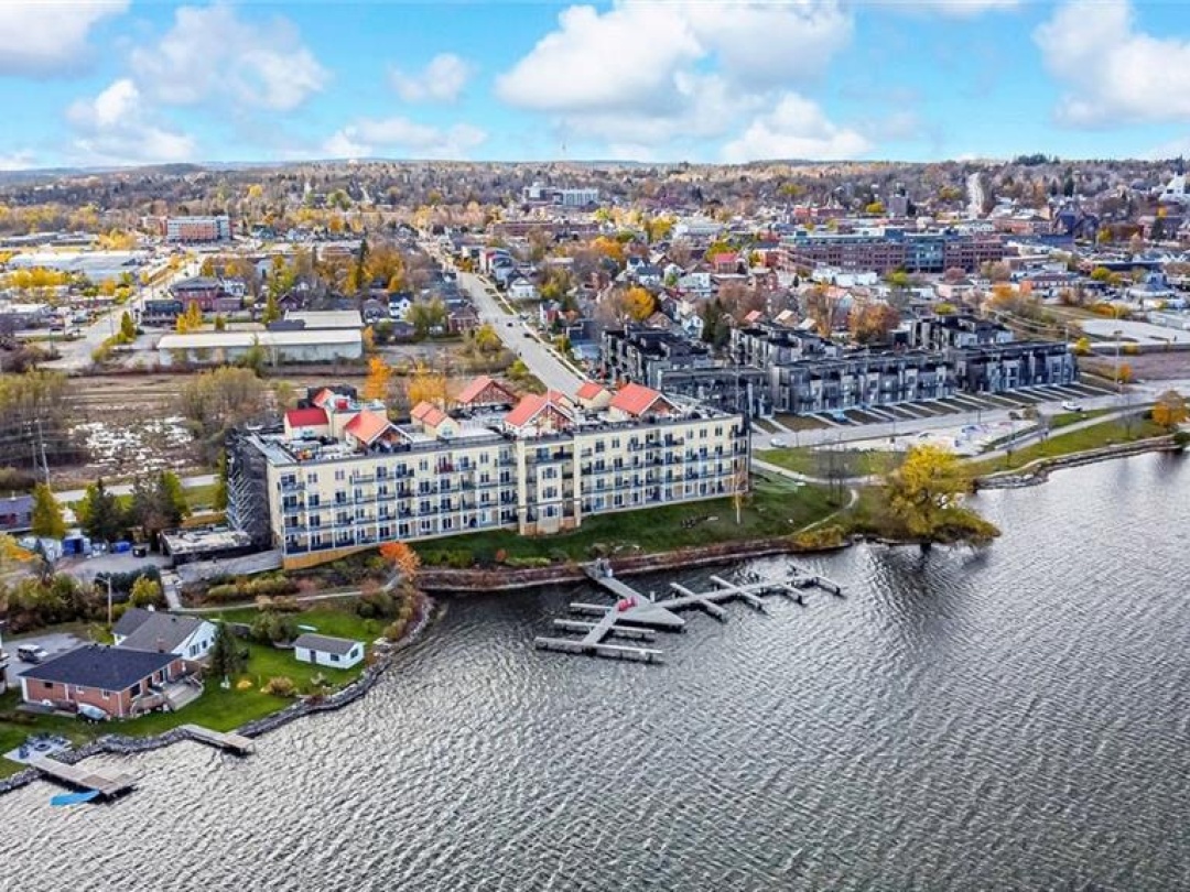 140 CEDAR ISLAND Road Unit# 401, 