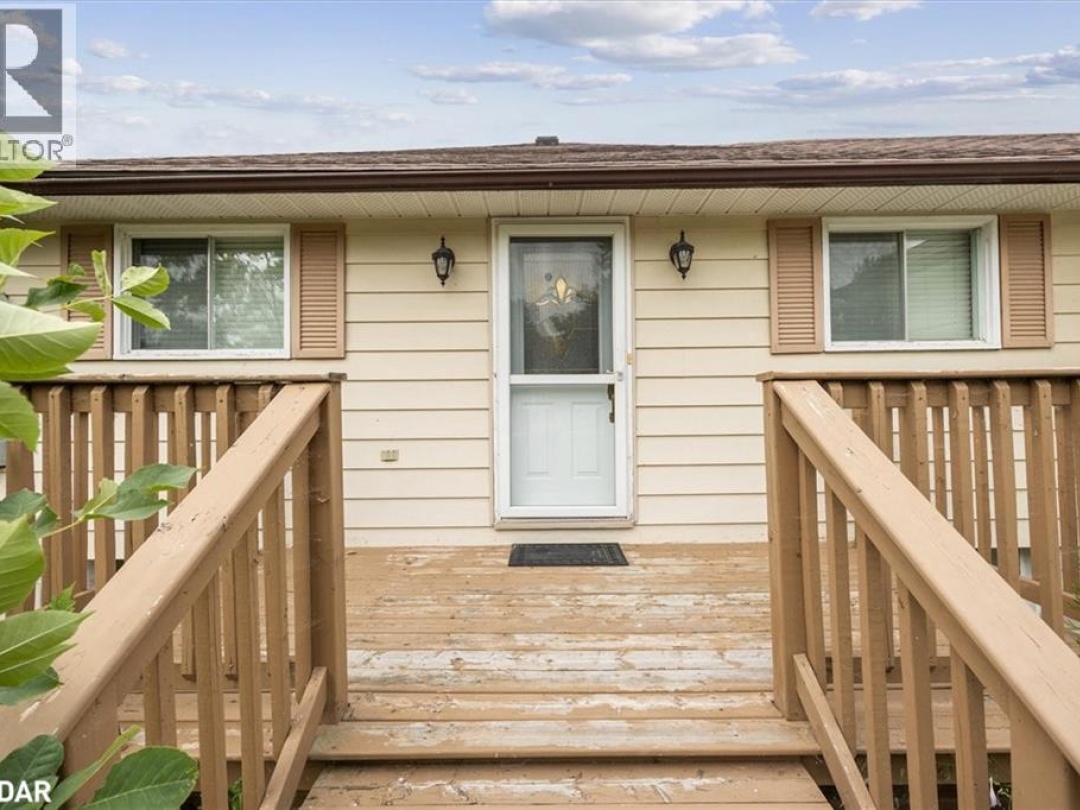 2762 LONE BIRCH Trail, 