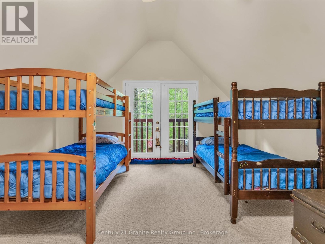 1120 S Clear Lake Road, Clear Lake